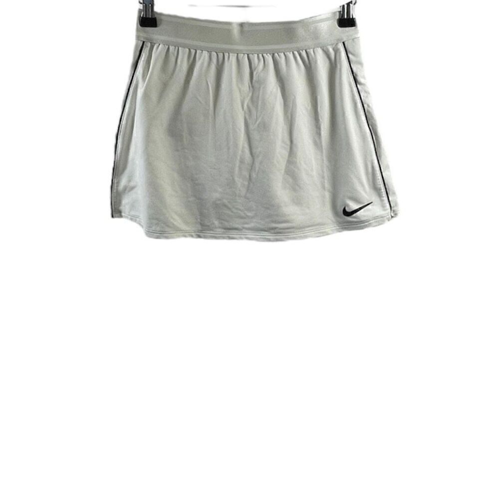 Nike White Skort Size XS